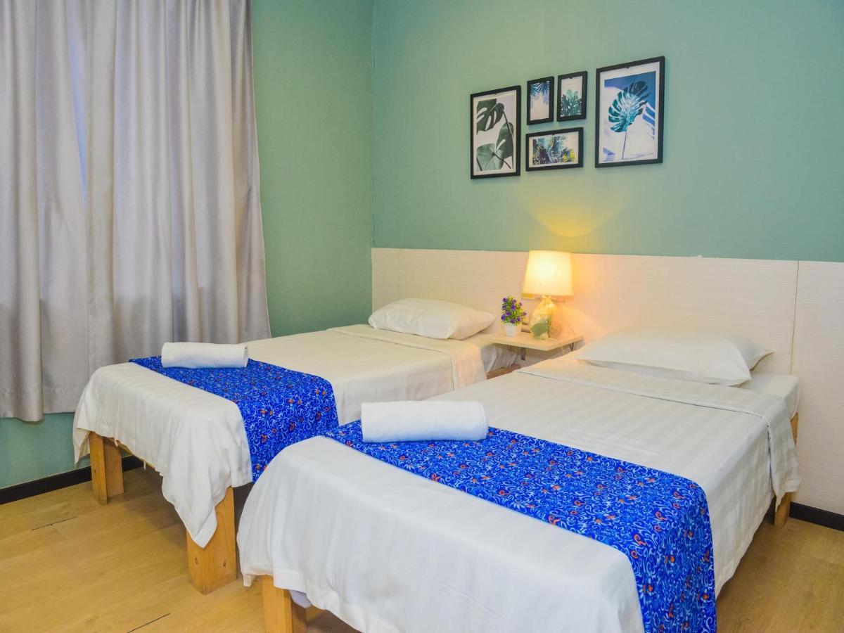 Treeline Urban Inn Кота-Кинабалу Экстерьер фото