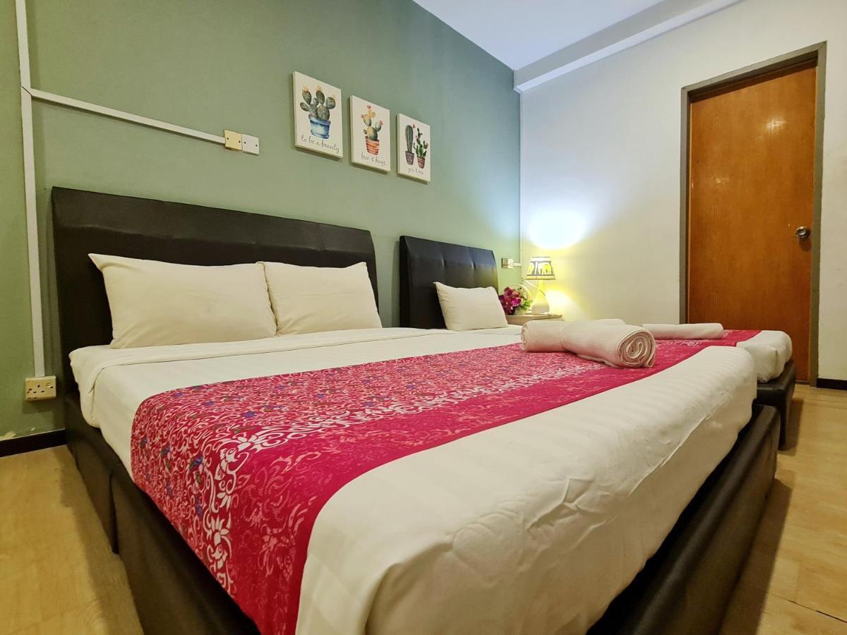 Treeline Urban Inn Кота-Кинабалу Экстерьер фото
